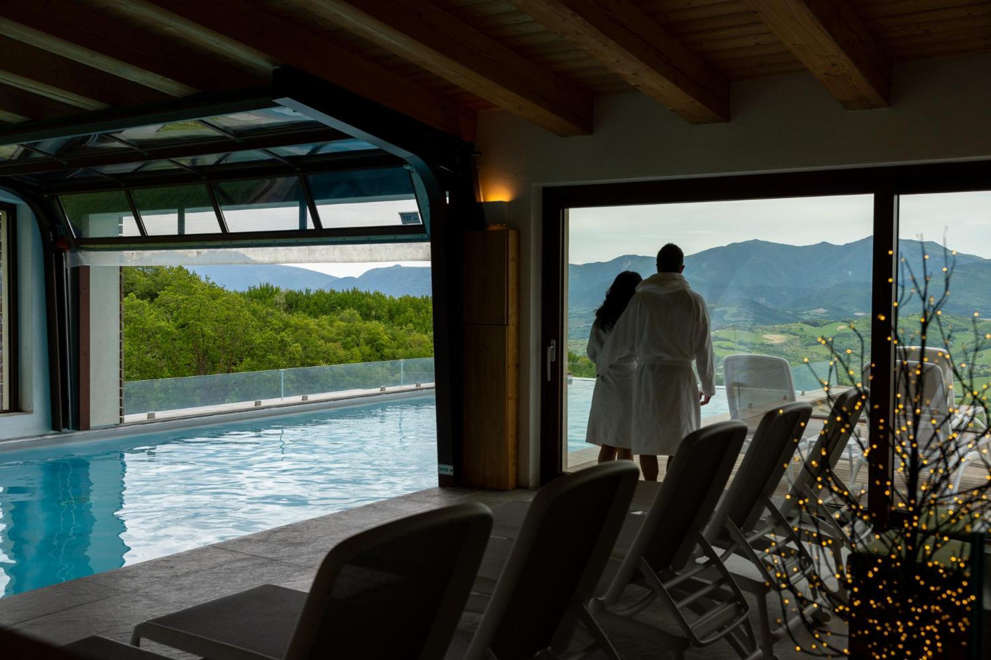 Aura Relais Hotel Urbino Eksteriør billede
